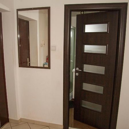 Diana'S Apartment Brasov Luaran gambar