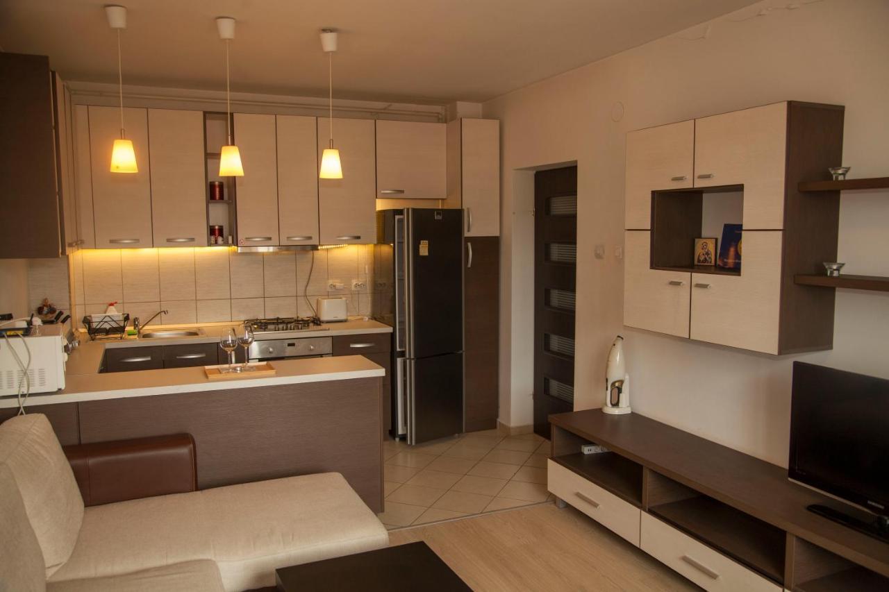 Diana'S Apartment Brasov Luaran gambar
